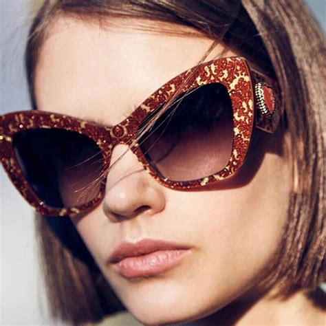 Big Cat Eye Heart Shaped Logo Sunglasses Women Fashion Shades Uv400