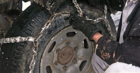 How To Put On Snow Chains And Take Them Off Again