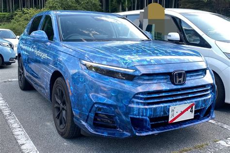 Hondas New Cr V Hydrogen Fuel Cell Vehicle Spotted Testing On Public