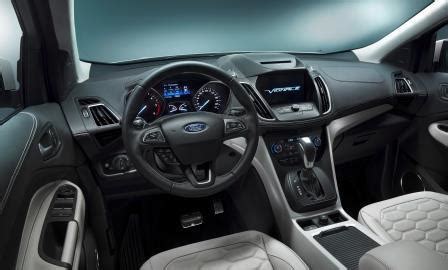 Der ford kuga glänzt mit klaren linien und ausgereiften proportionen innen wie außen. Kuga Vignale im Test: Fords Kompakt-SUV wird zum Luxus ...