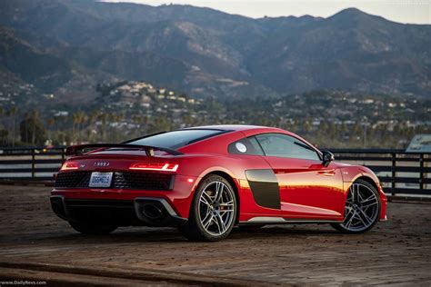With the remarkable metamorphoses the audi r8 has undergone, the car's impact is unprecedented. 2020 Audi R8 Coupe US - HD Pictures, Videos, Specs & Informations - Dailyrevs