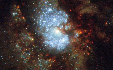 Hubble Image Of The Week Hidden Galaxy Ic 342
