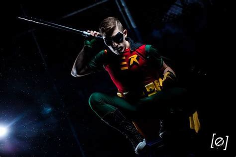 15 Epic Male Cosplayers You Need To Check Out Today Robin Cosplay