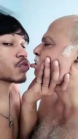 Indian Oldman Kissing Xhamster