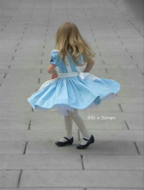 Disfraz princesa país de las maravillas infantil. disfraz-de-alicia-en-el-pais-de-las-maravillas-ninas ...