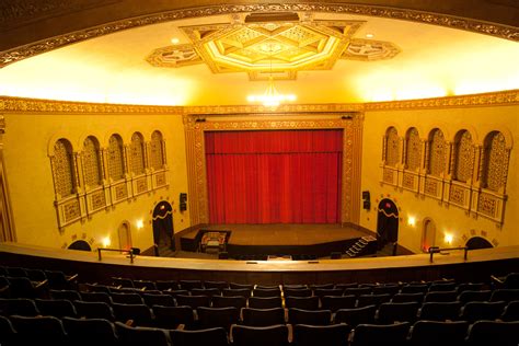 Top ann arbor movie theaters: File:Michigan Theater Balcony.jpg - Wikimedia Commons