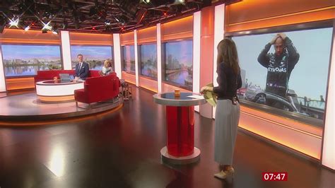 Katherine Downes Bbc Breakfast Sport 16112020 Hd Youtube