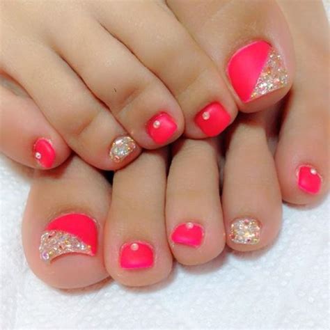 46 cute toe nail art designs adorable toenail designs for beginners styles weekly