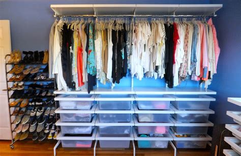 What is the best closet organization system? Walk-In Closet Organizing- Elfa Freestanding Closet System