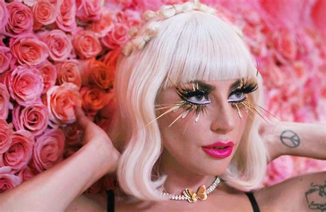 Oreo And Lady Gaga La Nuova Limited Edition Fashion Times