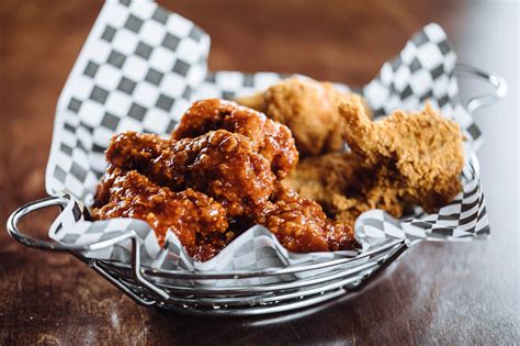 A Massive Korean Fried Chicken Chain Will Open in Katy - Eater Houston