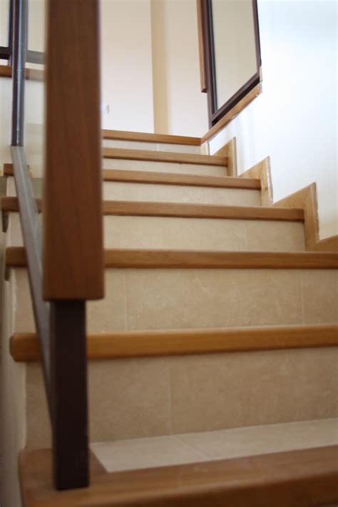 Diseños De Escaleras De Madera Para Casas