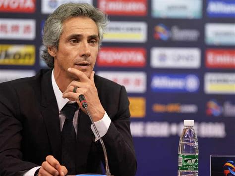 A product of local boavista fc's youth system, sousa was born in vila nova de gaia, porto district. Portuguese Paulo Sousa quits as Bordeaux's coach | Logical ...