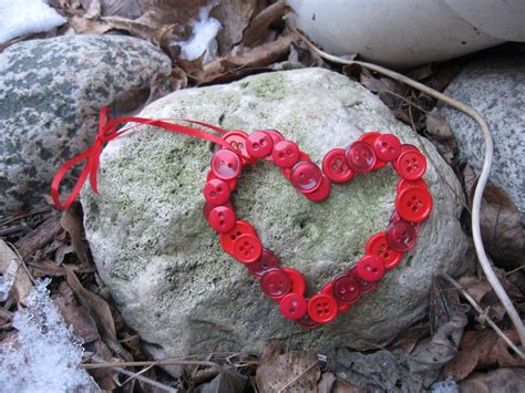 Craft Klatch ® Valentines Day Button Heart Craft Tutorial
