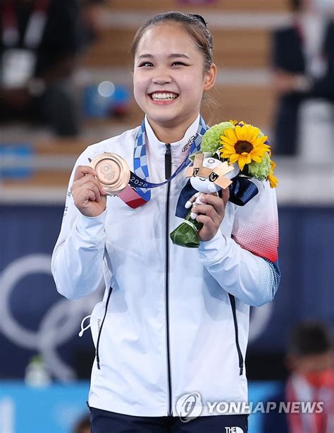 S Korean Gymnast Yeo Seo Jeong Yonhap News Agency