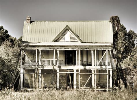Abandoned Plantation House 1 Photograph By Andrew Crispi Pixels
