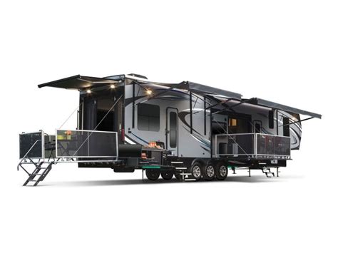 Jayco Seismic Fifth Wheel Toy Hauler Product Page Rv Steals And Deals