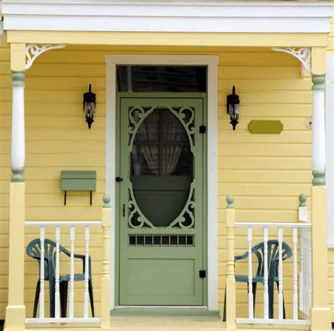 Front Door Color For A Yellow House Inc 11 Examples In Pictures
