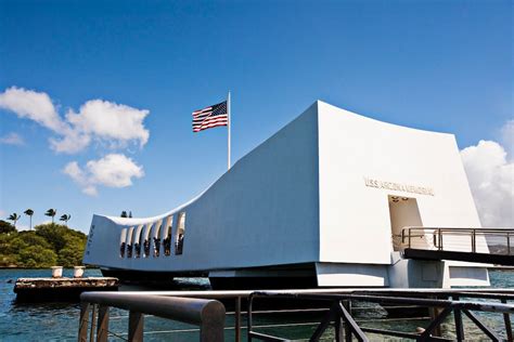 Remembering Pearl Harbor Bombing 75 Years Later Roberts Hawaii