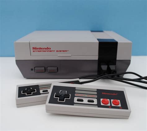 Nintendo Entertainment System Nes Console With 3 Games