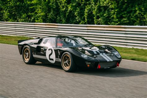Rk Motors Brings The 1966 Le Mans Winning P1046 Ford Gt40 To Lime Rock