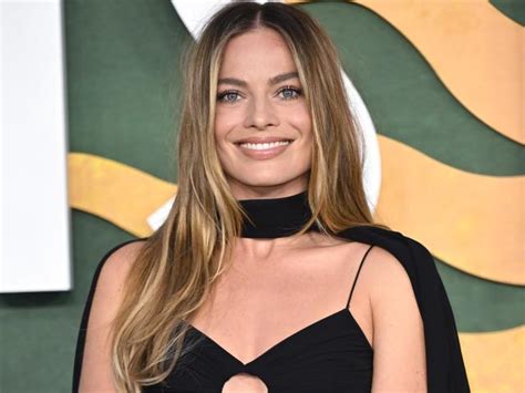 How Margot Robbie Makes And Spends Her Millions