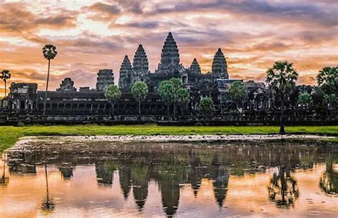 Dont Miss Out Seeing Sunrise At Angkor Wat Asia Travel