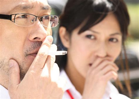 Japans Smoking Laws Coping With Tourism A Nation Still Living In