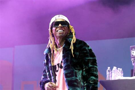 It's a free mixtape, constructed entirely of beats other rappers have already released. Lil Wayne Drops No Ceilings 3 Mixtape: Listen | Groovy Tracks