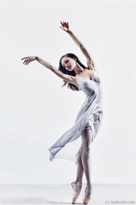 Dance Photography By Alexander Yakovlev Dance Photography Poses