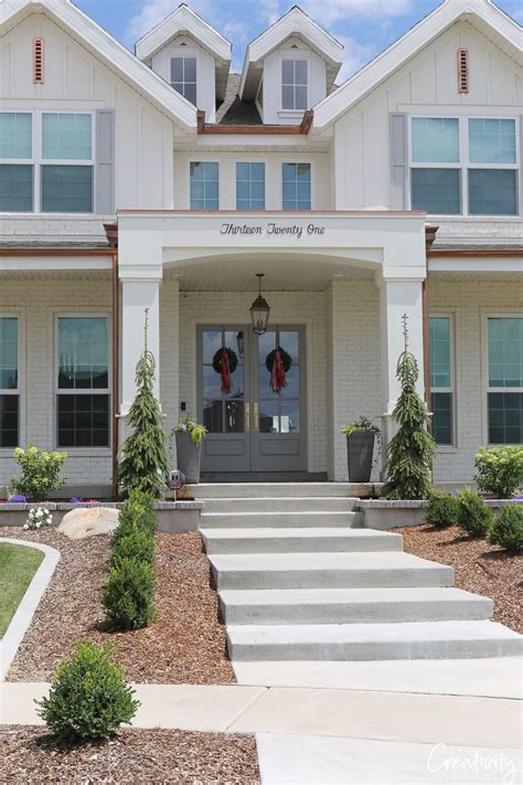 Nothing about any siding, other than natural stone or brick excites me. Beautiful Exterior Home Design Trends | Exterior paint colors for house, Exterior remodel ...