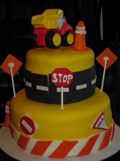 Dump Truck Birthday Cake Bing Images Birthday Party
