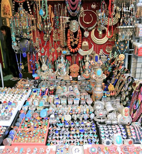 Calling all portobello & golborne road market shoppers: Pictures Of Portobello Market - Photo Gallery