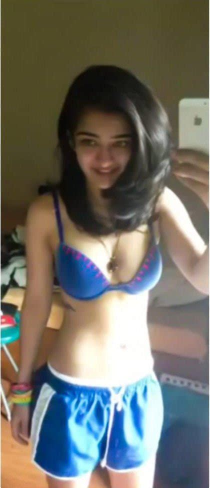 Akshara Haasan Sexy Leaked Fappening Photos TheFappening