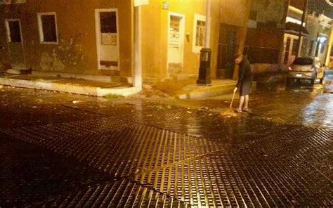 Rboles Derrumbados Calles Anegadas Y Ca Da De Granizo Tras Intensa