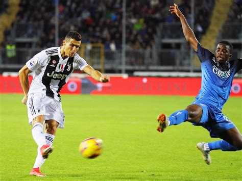 Cristiano ronaldo goal: juventus striker scores stunning second against
