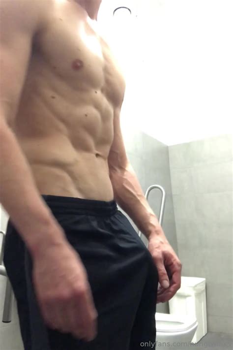 Muscled Guys Hung Twink Video 2