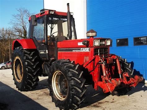 Case Ih 1255 Xl Traktor