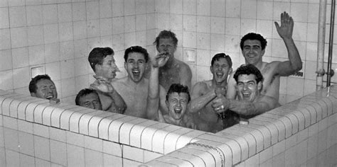 Footballers Shared A Communal Bath All Together Into The Tub Gamingzion