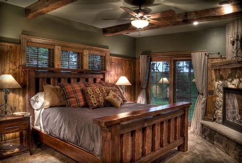 Awesome 60 Warm And Cozy Rustic Bedroom Decorating Ideas Https