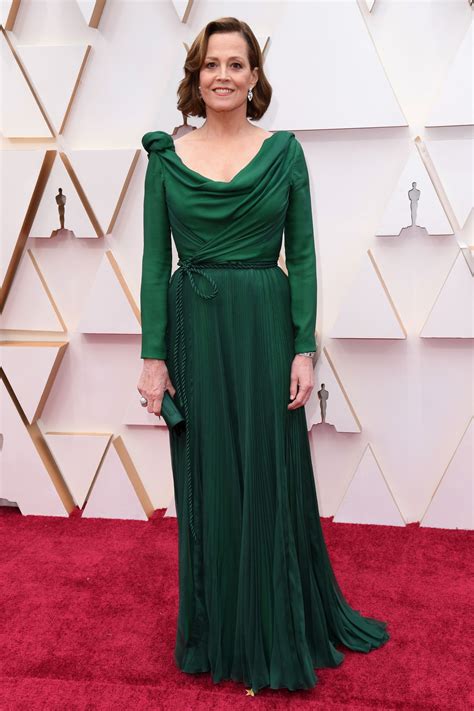 Oscars 2020 Red Carpet See All The Academy Awards Fashion Wwd