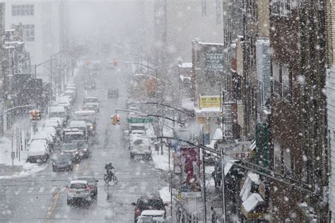 winter storm gail to hit nyc dc and more retailers keep close watch footwear news