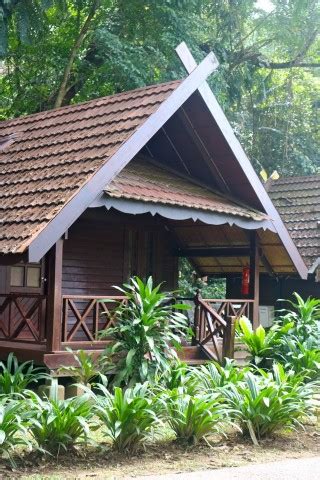 Mutiara taman negara resort on facebook. Mutiara Taman Negara Resort review, National Park Headquarters