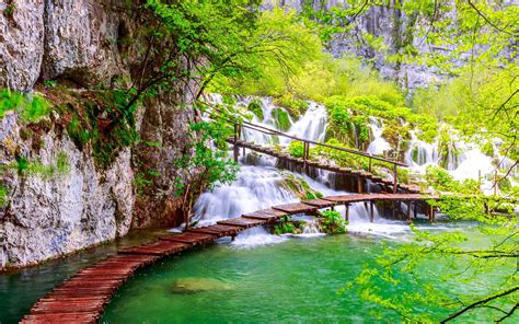 Plitvice Lakes Entrances Location Directions And Tips