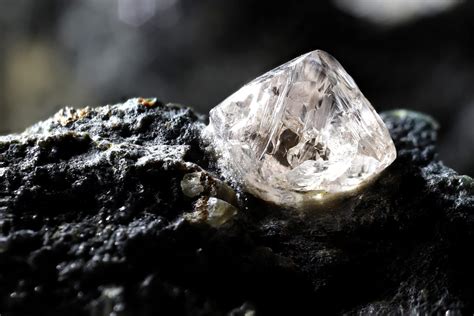 Does Diamond Hardness Really Matter International Gem Society