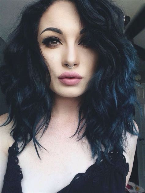 deep blue black hair color (With images) | Dark blue hair ...