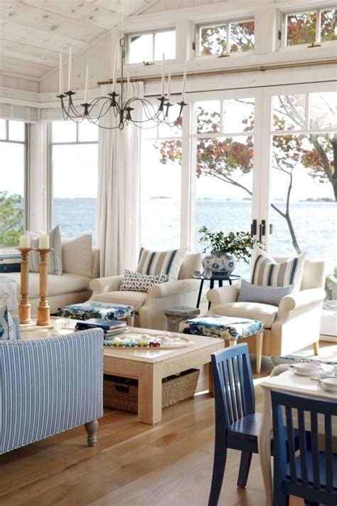 Amazing Coastal Living Room Decoration Ideas You Must Try 27 Pimphomee