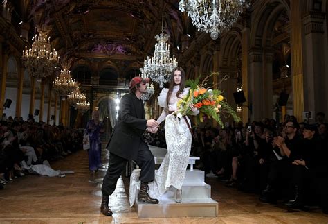 Bella Hadid D Collet Transparent La Paris Fashion Week Mars