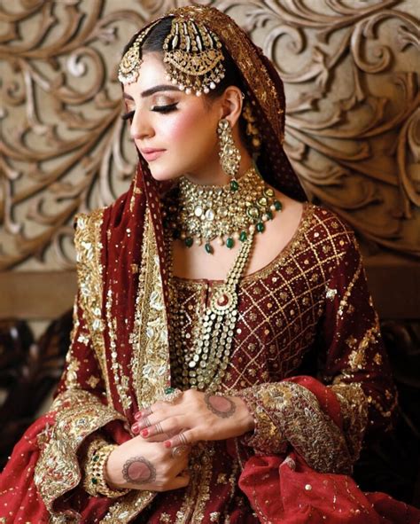 7 Top Pakistani Makeup Artists For Brides 2023 With Prices