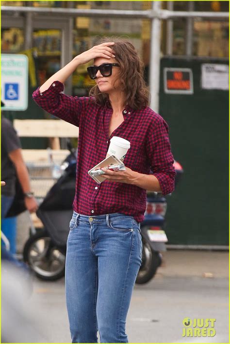 Katie Holmes Dons Super Short Denim Dress For All We Had Photo 3436680 Katie Holmes Photos